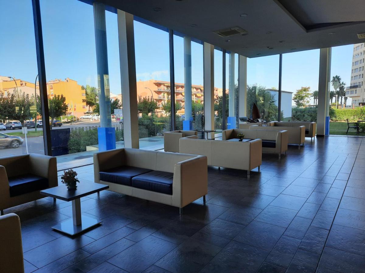 Xon'S Platja Ha Hotell Empuriabrava Exteriör bild