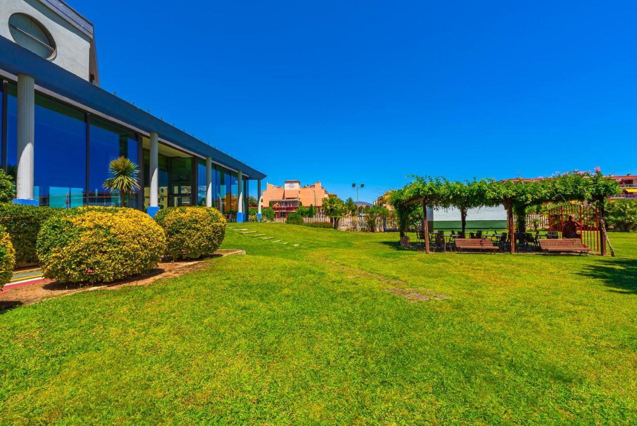 Xon'S Platja Ha Hotell Empuriabrava Exteriör bild